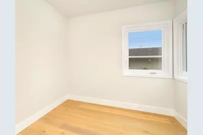 219 W Acacia Ave, El Segundo, CA 90245 - Photo 27