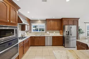 670 N Citrus Ave, Escondido, CA 92027 - Photo 3