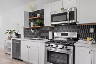 1150 Evelyn St, San Diego, CA 92114 - Photo 7