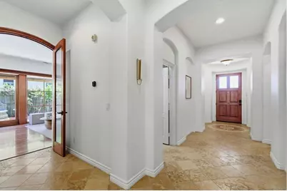 1001 Hawthorne Creek Drive, Chula Vista, CA 91914 - Photo 21