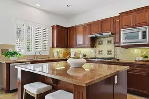 1001 Hawthorne Creek Dr, Chula Vista, CA 91914 - Photo 19