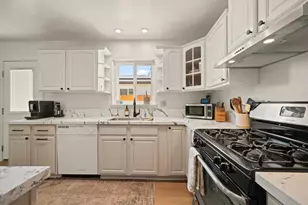 5118 Constitution Rd, San Diego, CA 92117 - Photo 13