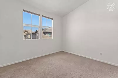 1880 Aubrives Place ##2134, Chula Vista, CA 91913 - Photo 17