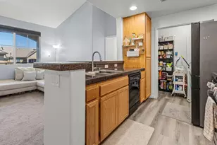 1880 Aubrives Pl, Chula Vista, CA 91913 - Photo 17