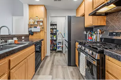 1880 Aubrives Place ##2134, Chula Vista, CA 91913 - Photo 15