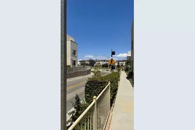 2024 Foxtrot Loop #4, Chula Vista, CA 91915 - Photo 3