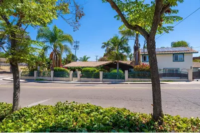 487 Hilltop Dr, Chula Vista, CA 91910 - Photo 5