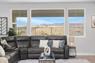 39210 Stallion Dr, Palmdale, CA 93551 - Photo 17