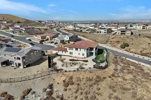 39210 Stallion Dr, Palmdale, CA 93551 - Photo 31