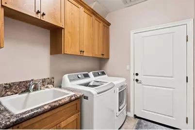 9460 Slope St., Santee, CA 92071 - Photo 5