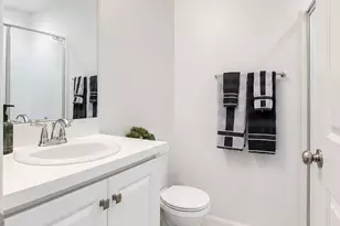 2427 Verano Wy., Vista, CA 92081 - Photo 27