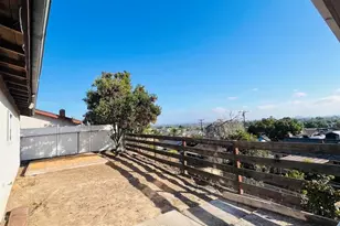 2554 Calle Serena, San Diego, CA 92139 - Photo 15