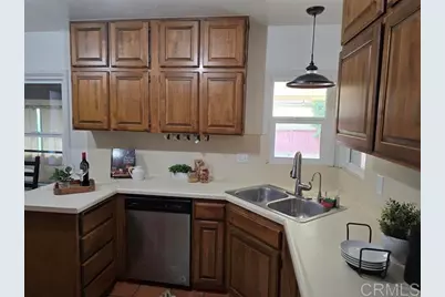 2416 J Ave, National City, CA 91950 - Photo 11