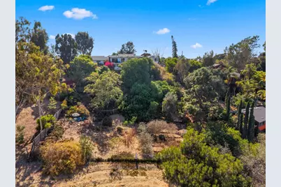 1243 Saxony Road, Encinitas, CA 92024 - Photo 13