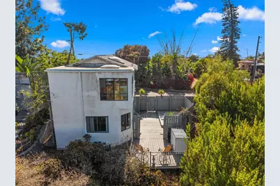 1243 Saxony Road, Encinitas, CA 92024 - Photo 17