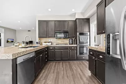 522 Bayona Loop, Chula Vista, CA 91910 - Photo 17