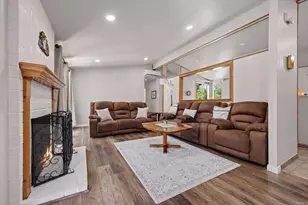 8461 Hudson Dr, San Diego, CA 92119 - Photo 9