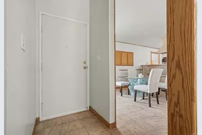 8461 Hudson Drive, San Diego, CA 92119 - Photo 9
