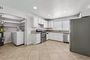 465 E Bradley Ave, El Cajon, CA 92021 - Photo 5
