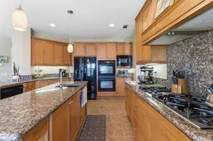 8540 Galway Pl, San Diego, CA 92129 - Photo 15