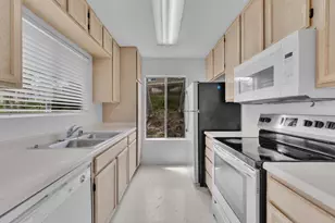 230 Diamond Way, Vista, CA 92083 - Photo 19