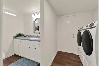 1041 Fairhill Terrace, Spring Valley, CA 91977 - Photo 17
