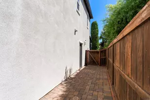 2358 Geode Ln, Carlsbad, CA 92009 - Photo 21
