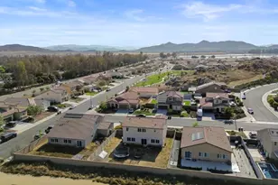 28464 Fressia Dr, Winchester, CA 92596 - Photo 33