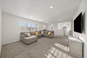 28464 Fressia Dr, Winchester, CA 92596 - Photo 9