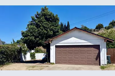 285 Parkbrook Place, San Diego, CA 92114 - Photo 9