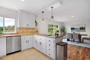 2645 Daisy Ln, Fallbrook, CA 92028 - Photo 7