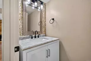 1209 Wren Glen, Escondido, CA 92026 - Photo 7
