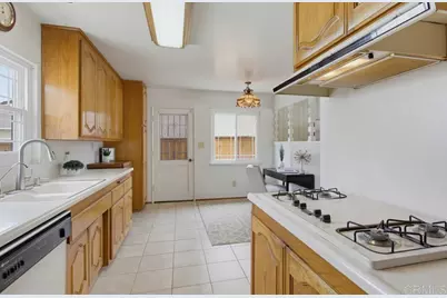 2638 Murray Ridge Road, San Diego, CA 92123 - Photo 13