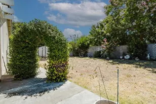 9326 Bennoel Way, Elk Grove, CA 95758 - Photo 5