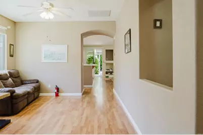 9326 Bennoel Way, Elk Grove, CA 95758 - Photo 35