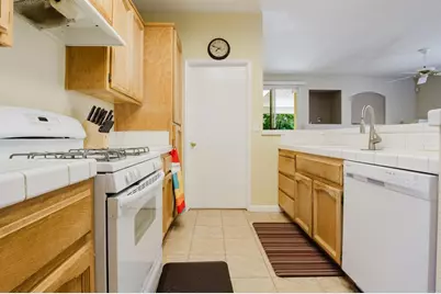 9326 Bennoel Way, Elk Grove, CA 95758 - Photo 15
