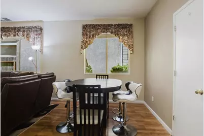 9326 Bennoel Way, Elk Grove, CA 95758 - Photo 25