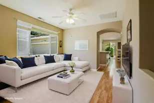 9326 Bennoel Way, Elk Grove, CA 95758 - Photo 37