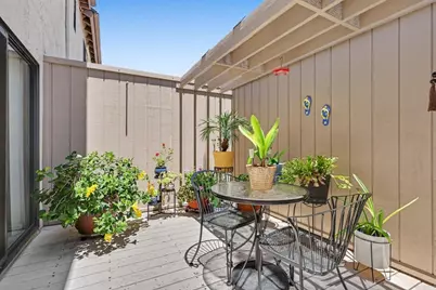 2728 Ariane Dr #52, San Diego, CA 92117 - Photo 23