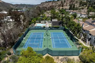 2728 Ariane Dr, San Diego, CA 92117 - Photo 29