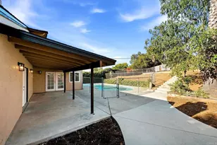 737 Alta Vista Dr, Vista, CA 92084 - Photo 37