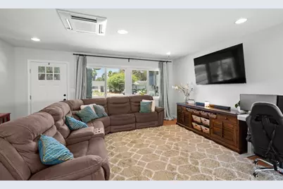 9601 Halberns Blvd, Santee, CA 92071 - Photo 7