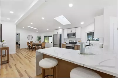 8975 Lawrence Welk Drive #446, Escondido, CA 92026 - Photo 5