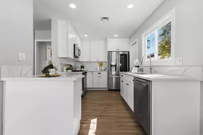 5736 Camber Drive, San Diego, CA 92117 - Photo 17