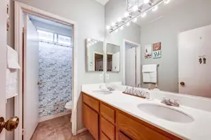 33018 Terrace Dr, Temecula, CA 92592 - Photo 31