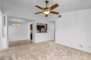2063 Lakeridge Circle 202, Chula Vista, CA 91913 - Photo 5
