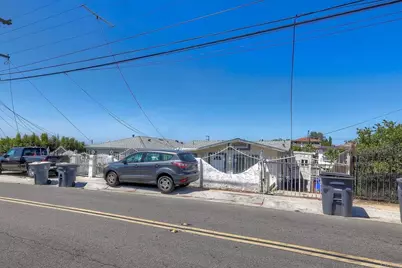 2774 Vista Vista Way, National City, CA 91950 - Photo 3