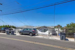 2774-80 Vista Way, National City, CA 91950 - Photo 3