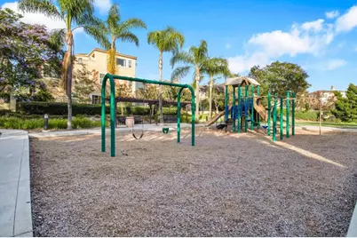 1397 Caminito Veranza #1, Chula Vista, CA 91915 - Photo 17