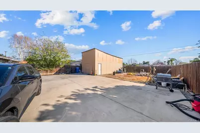 671 N Gardena Street, San Bernardino, CA 92411 - Photo 13
